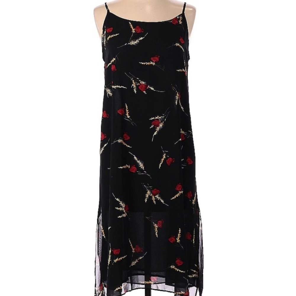NWT Luo Fans Size Small Black with Red Flowers Dress